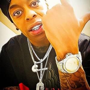 Meet your Posher, Carlos